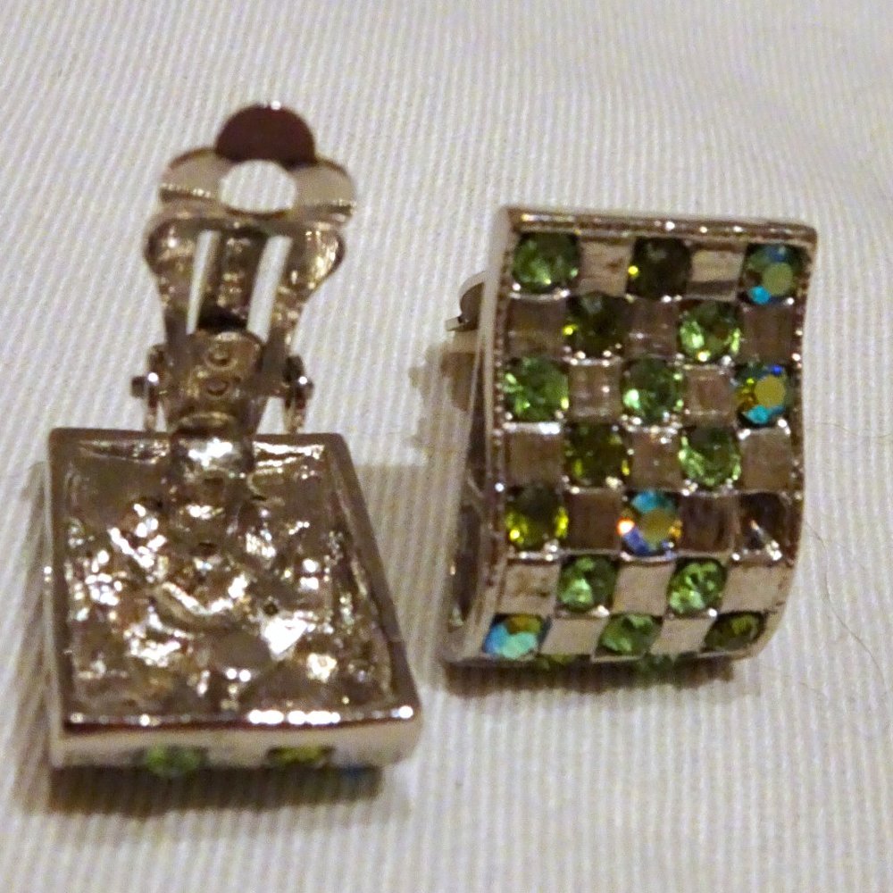 Neiman Marcus Crystal Aurora Borealis Crystal Rhinestones Damier Clip Earrings - Picture 4 of 7